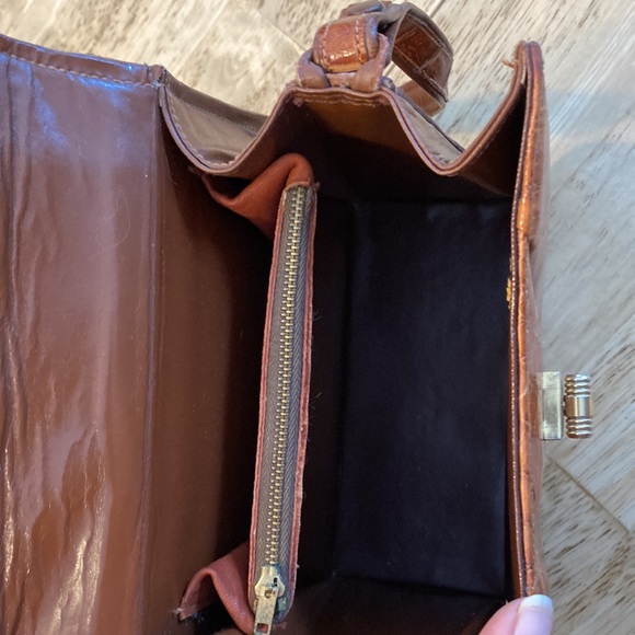 ALLIGATOR vintage “Jagator” genuine alligator bag - Picture 10 of 13